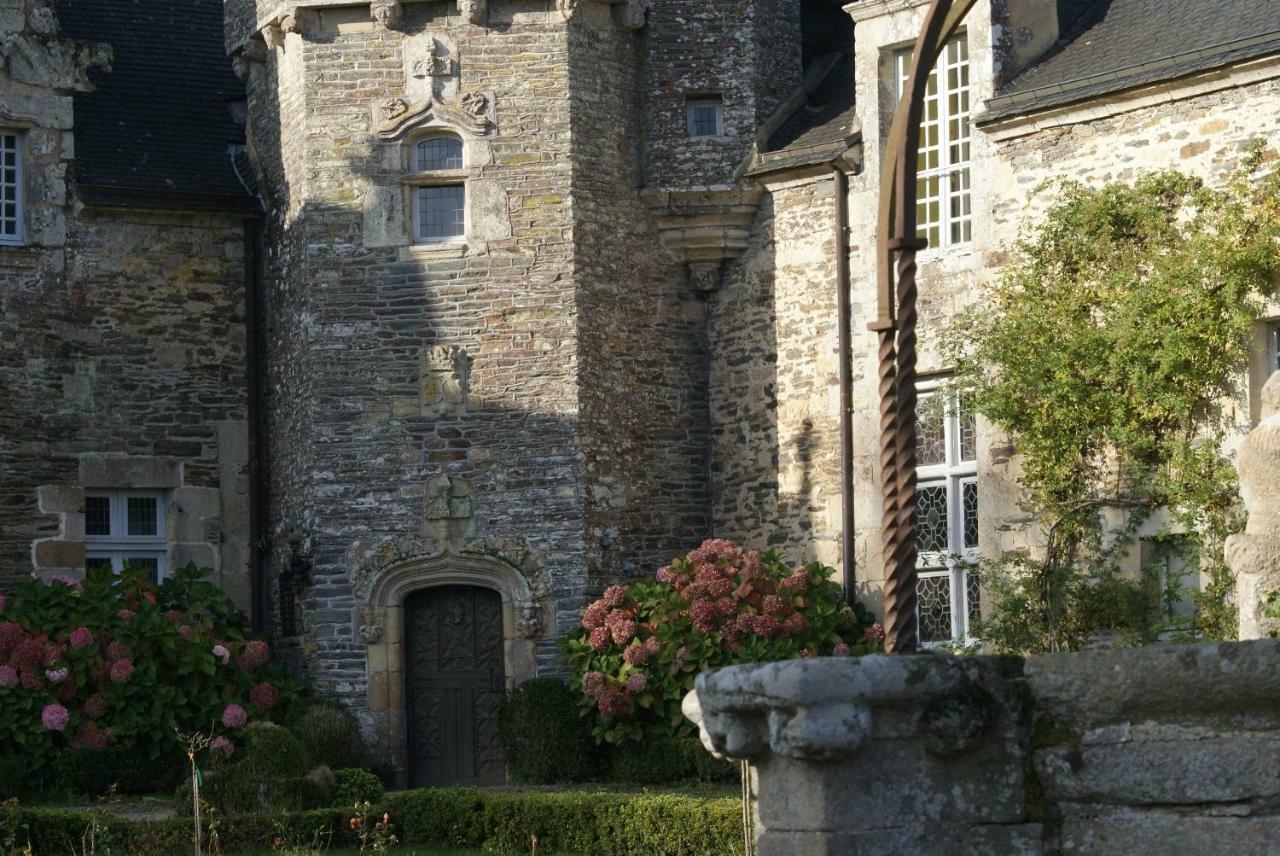 Aux Agapanthes Bed & Breakfast Pluherlin Bagian luar foto